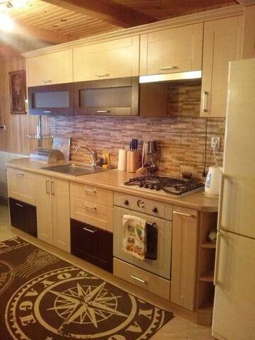 Фотографии Дома для отпуска Holiday Home La Vіta г. Яремче (Украина) №3 Фото Дома для отпуска Holiday Home La Vіta г. Яремче 3