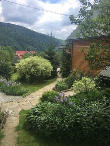 Фотографии Гостевой дом Guest house Zatishniy dvir г. Яремче (Украина) №1 Фото Гостевой дом Guest house Zatishniy dvir г. Яремче 1