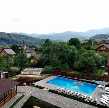 Фотографии Отель Yaremche Premium Hotel г. Яремче (Украина) №1 Фото Отель Yaremche Premium Hotel г. Яремче 1