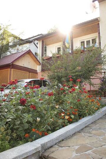 Фотографии Гостевой дом Dream House г. Яремче (Украина) №1 Фото Гостевой дом Dream House г. Яремче 1