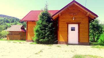 Фотографии Загородные дома Смерековий двір г. Яремче (Украина) №1 Фото Загородные дома Смерековий двір г. Яремче 1