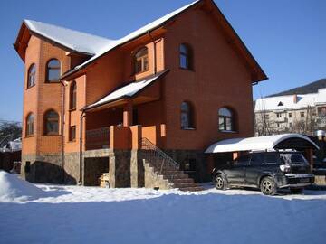 Фото номера Дом с 4 спальнями Дома для отпуска Villa VIP-Class г. Яремче 48