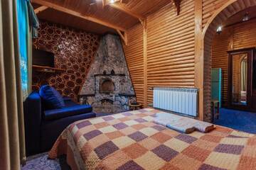 Фото номера Люкс с камином Отель U Yaroslava Hotel г. Яремче 3