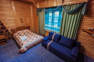 Фото номера Люкс с камином Отель U Yaroslava Hotel г. Яремче 4