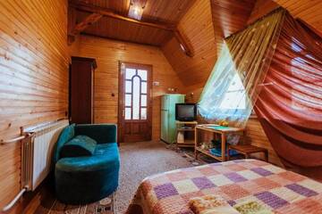 Фото номера Полулюкс с террасой Отель U Yaroslava Hotel г. Яремче 5