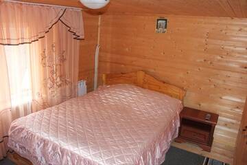 Фото номера Стандартный двухместный номер с 1 кроватью Гостевой дом Holiday home Lancedor г. Яремче 5