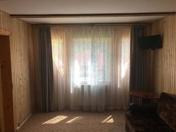 Фото номера Трехместный номер Делюкс Гостевой дом Guest house Zatishniy dvir г. Яремче 7