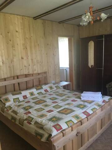 Фото номера Cемейный номер с собственной ванной комнатой Гостевой дом Guest house Zatishniy dvir г. Яремче 7