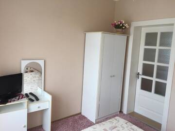 Фото номера Стандартный двухместный номер с 1 кроватью Гостевой дом Guest House Arnika г. Яремче 2
