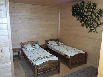 Фото номера Двухместный номер с 1 кроватью или 2 отдельными кроватями Отели типа «постель и завтрак» Крым г. Яремче 4