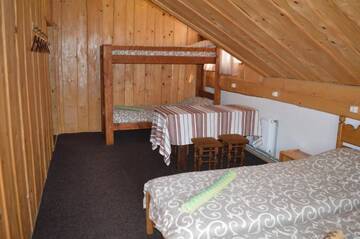 Фото номера Четырехместный номер Гостевой дом Guest House Mansarda г. Яремче 8