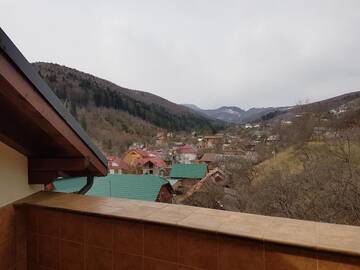 Фото номера Большой двухместный номер с 1 кроватью Отель ATAVA family house г. Яремче 10