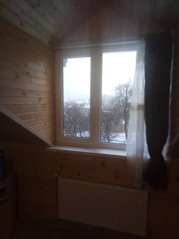 Фото номера Двухместный номер с 1 кроватью и общим туалетом Гостевой дом Guest House Ivanna г. Яремче 2