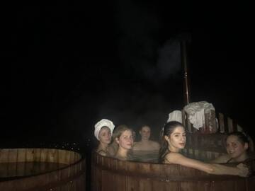 Фото номера Дом с 4 спальнями Дома для отпуска Небосхил г. Яремче 16