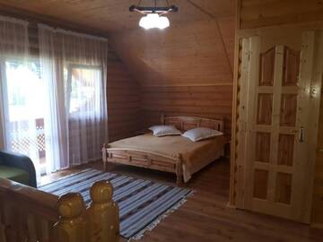 Фото номера Дом с 1 спальней Загородные дома Yablunevyi Tsvit г. Яремче 36