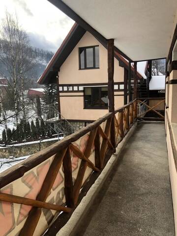 Фото номера Трехместный номер Делюкс Гостевой дом Guest House Arkan г. Яремче 7