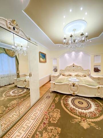 Фото номера Трехместный номер «Комфорт» Отель Петрос Family Hotel г. Яремче 2