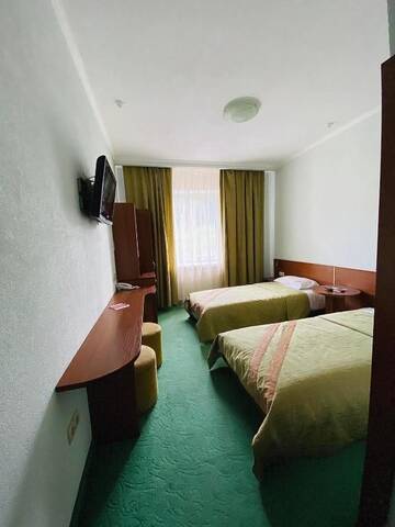 Фото номера Двухместный номер с 1 кроватью и видом на горы Отель Gerdan Hotel г. Яремче 6