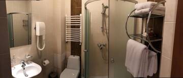 Фото номера Двухместный номер с 1 кроватью и видом на горы Отель Gerdan Hotel г. Яремче 11