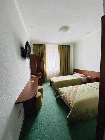 Фото номера Двухместный номер с 1 кроватью и видом на горы Отель Gerdan Hotel г. Яремче 4