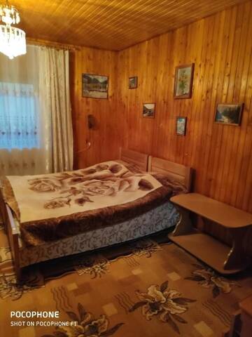 Фото номера Двухместный номер Делюкс с 1 кроватью или 2 отдельными кроватями Лоджи БУРКУТ г. Яремче 9