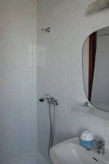 Фото номера Двухместный номер с 1 кроватью, вид на сад Гостевой дом Dream House г. Яремче 5