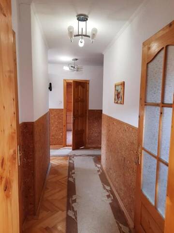 Фото номера Апартаменты с 3 спальнями Гостевой дом Садиба у Крайлюків г. Яремче 11