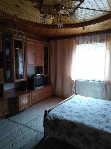 Фото номера Дом с 4 спальнями Дома для отпуска Модрина г. Яремче 43